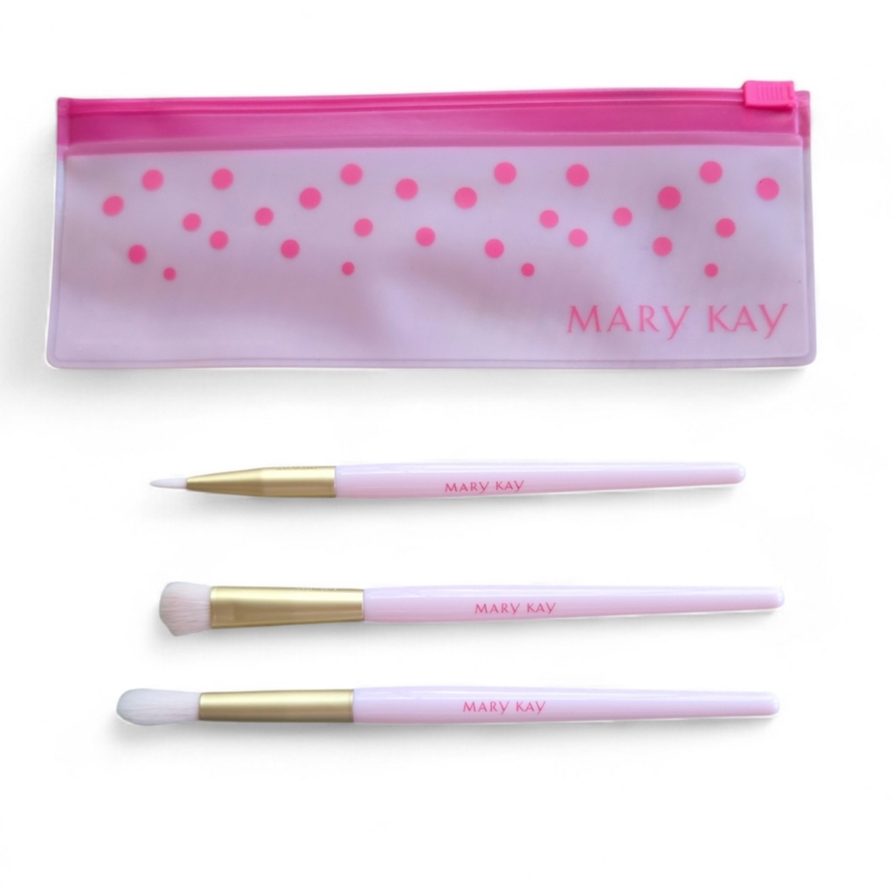 Mary Kay Mini Essential Brush Set - 3 Eye Makeup Brushes & Pink Polka Dot Pouch